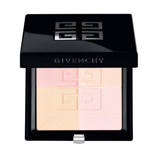 Givenchy bono de polvo prensado libre. 55 euros.